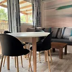 אתר קמפינג La Tamarissiere אגדה