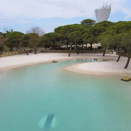La Tamarissiere *