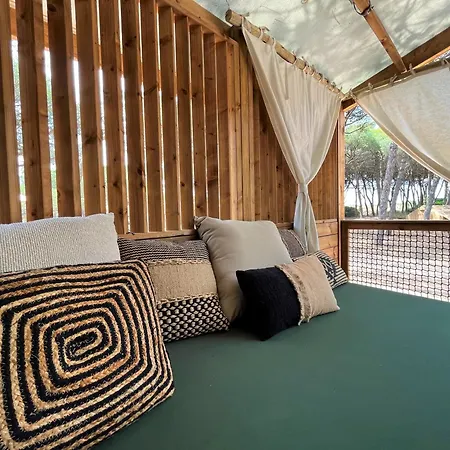 캠프장 La Tamarissiere