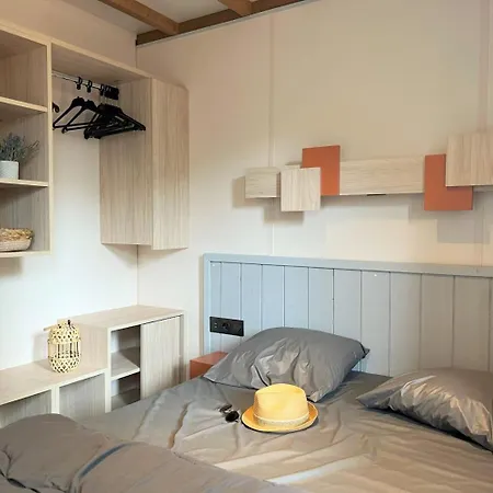 La Tamarissiere 아그