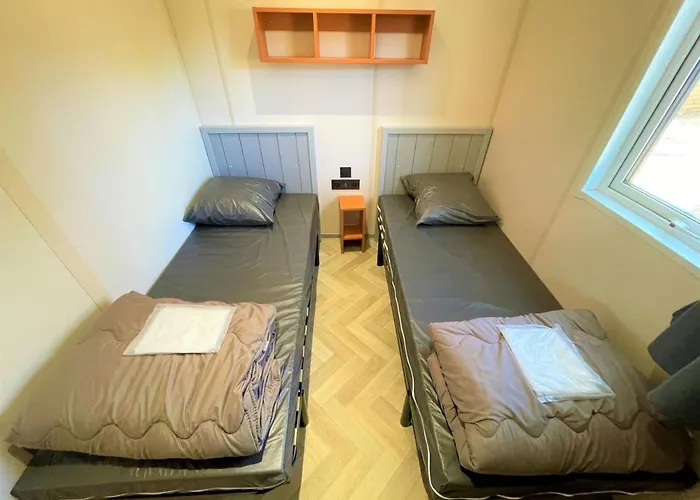 La Tamarissiere آجد