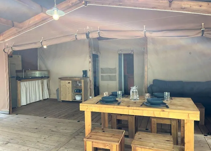 La Tamarissiere *